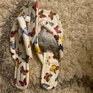Size 9 Totally 90s butterfly sandals